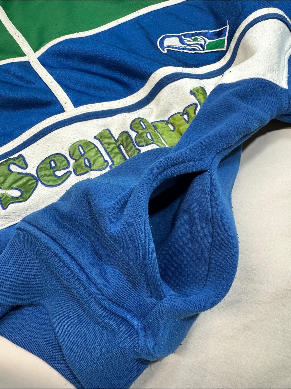 Seattle Seahawks Vintage 80s Starter Sweatshirt - NFL Football Sweater - Picture 8 of 11